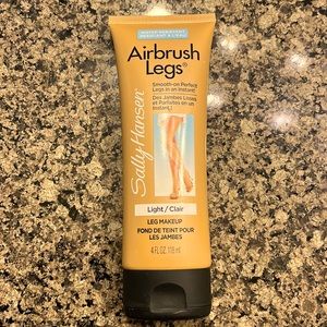 Sally Hansen Airbrush Legs in Light